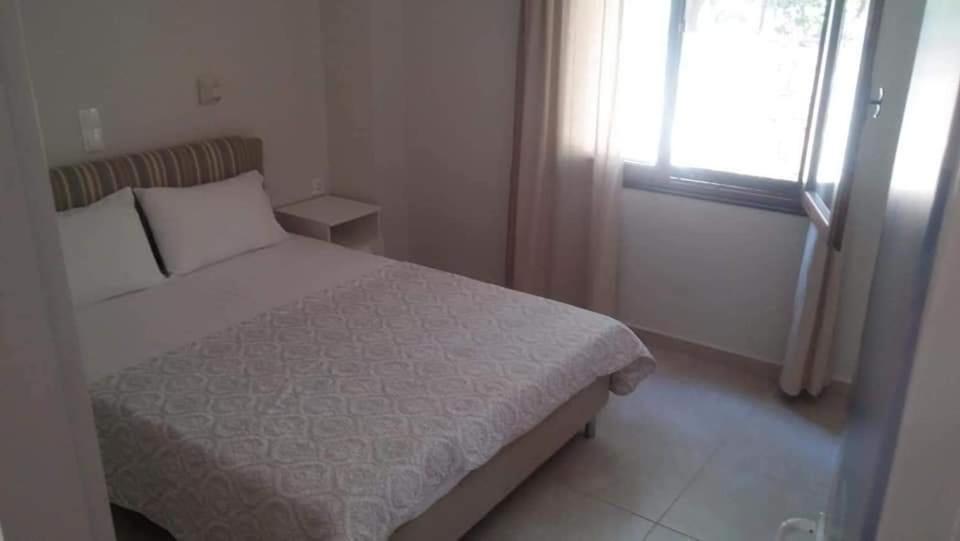 Zefiros Luxury Apartments Sivota  Room photo