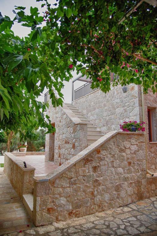 Zefiros Luxury Apartments Sivota  Exterior photo